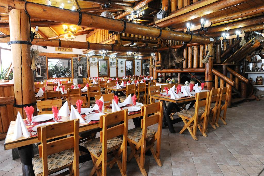 Gura Diham Hotel Buşteni Eksteriør billede