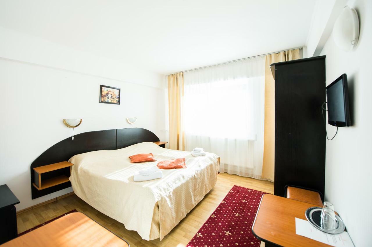 Gura Diham Hotel Buşteni Eksteriør billede